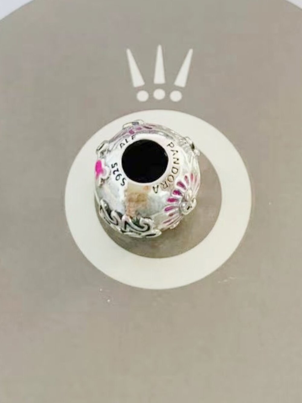 Pandora Disney 2022 Fireworks Charm\\Pandora Disney 2022 Fireworks Dangle Charm View 4